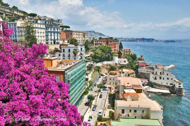 Неаполь Италия фото