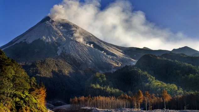 вулкан Мерапи фото